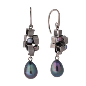 Pearl Cluster Drop Earrings - Black
